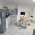 Casa Mida