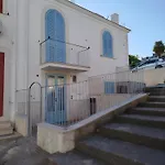 Casa Mida アパート マッティナータ