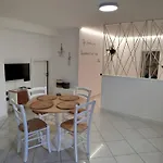 アパート Casa Mida